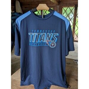 Tennessee Titans Men's Tshirt Size Large Short Sleeve Blue Polyester NFL Apparel
